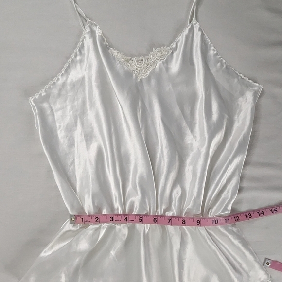 VTG White Lace Trim Satin Teddy Cinch Waist Romper - Picture 8 of 10